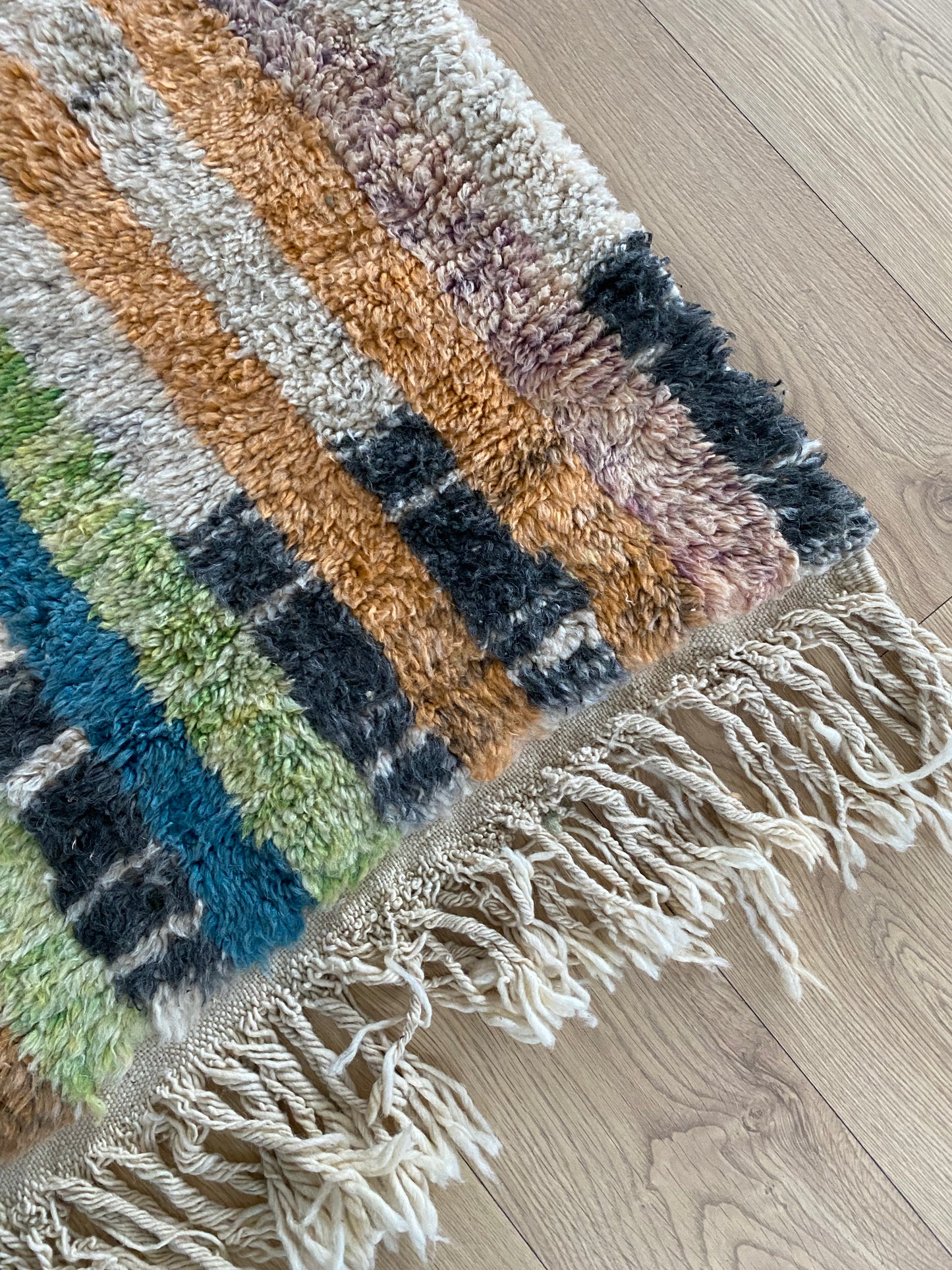 Beni Ouarain Moroccan Colorful Rug (1058) 305x207cm - Garçon