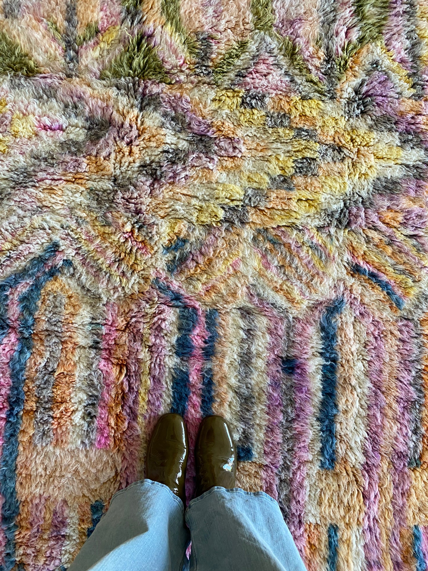 Beni Ouarain Moroccan Colorful Rug (1102) 253x158cm - Pastel Pink