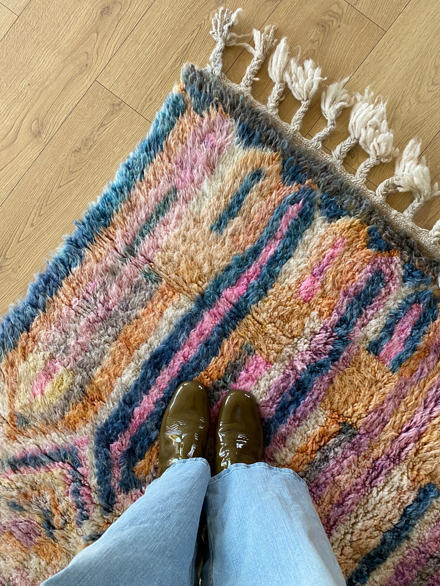 Beni Ouarain Moroccan Colorful Rug (1102) 253x158cm - Pastel Pink