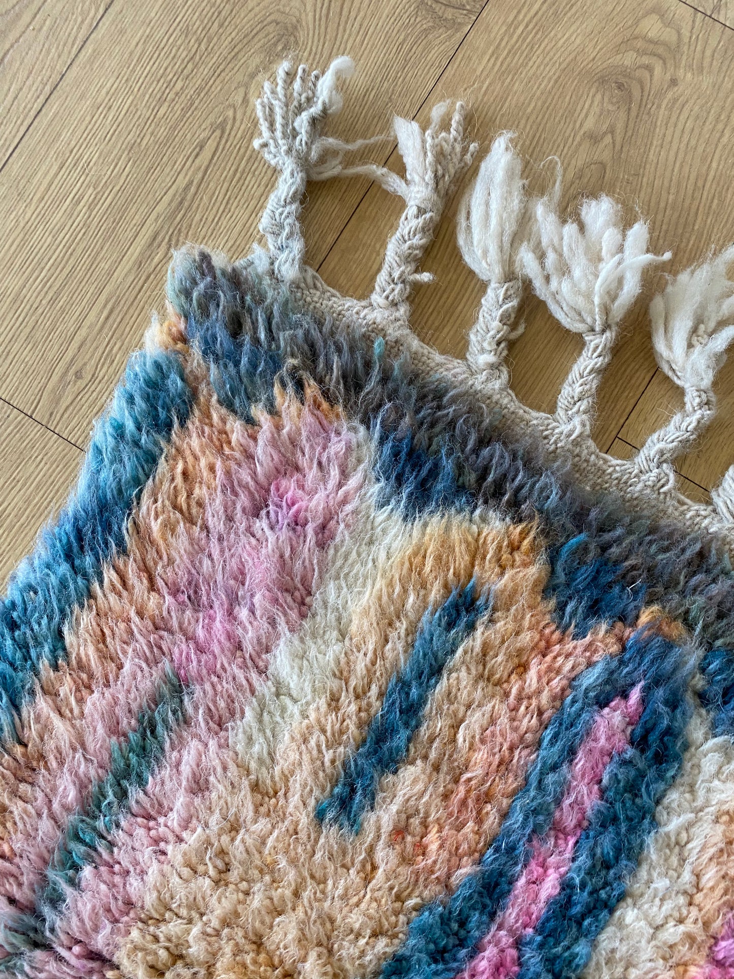 Beni Ouarain Moroccan Colorful Rug (1102) 253x158cm - Pastel Pink