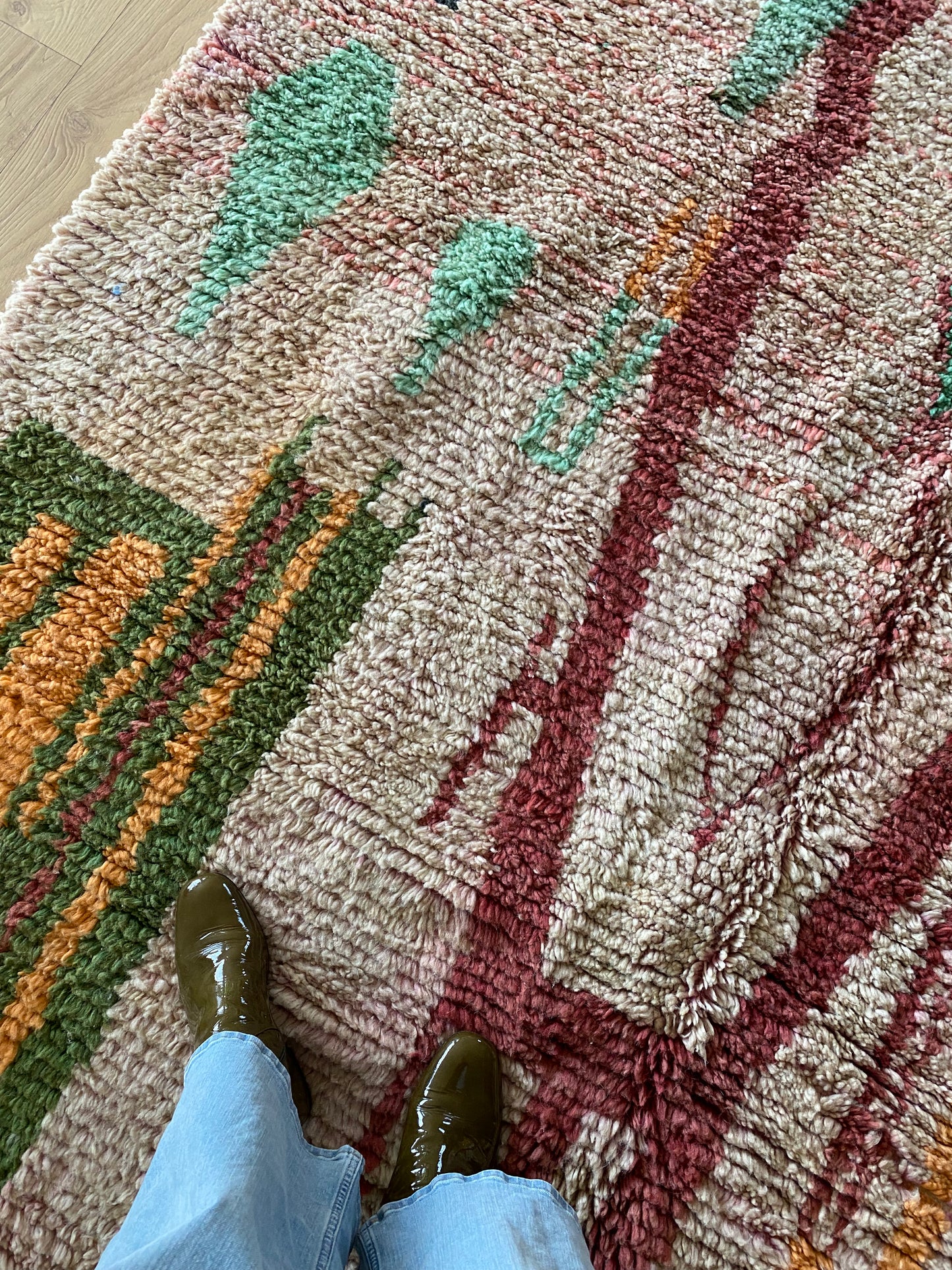 Boujaad Moroccan Colorful Rug (1121) 292x202 - Sofia