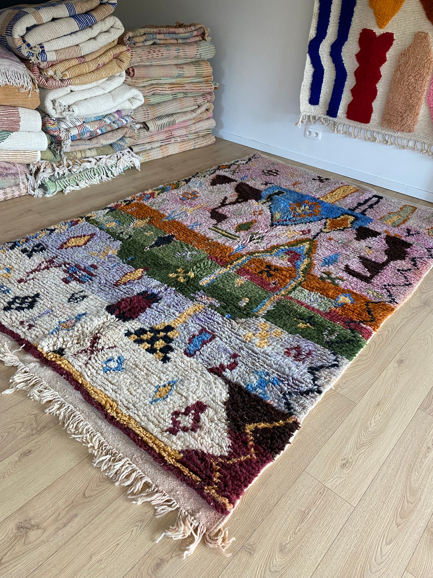 Boujaad Moroccan Colorful Rug (1118) 290x197 - Kasbah