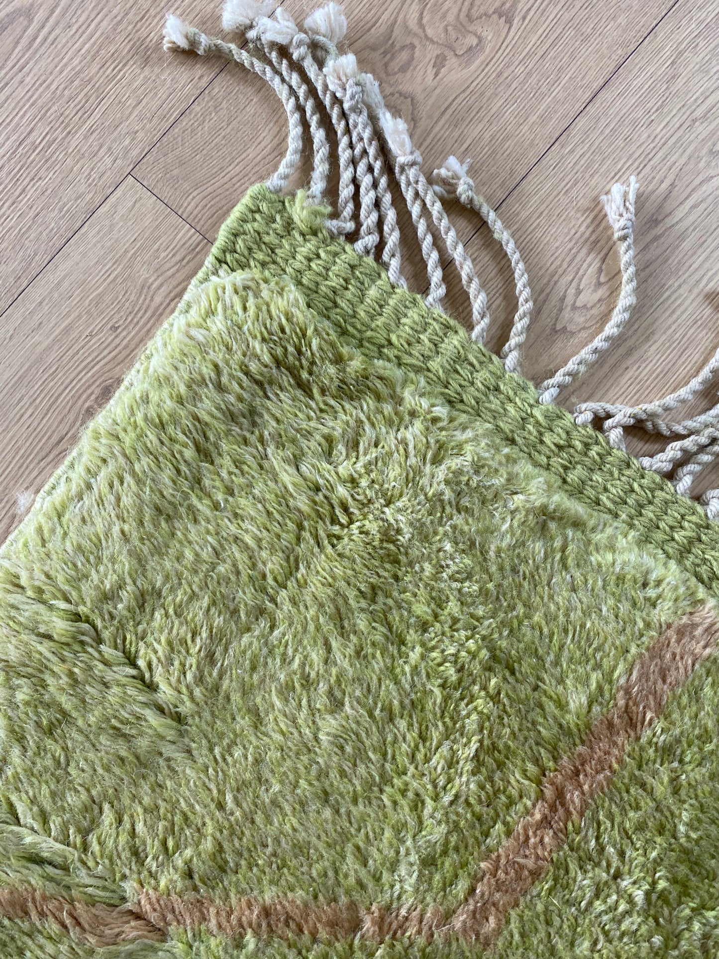 Mrirt Moroccan Rug (1177) 300x201cm - Apple