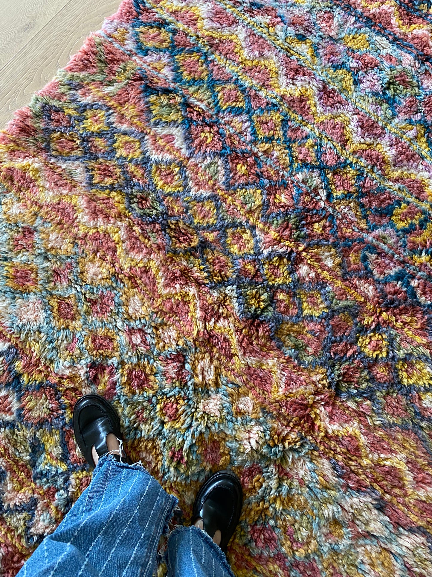 Beni Ouarain Moroccan Colorful Rug (1207) 296x202cm - Pink Flower Fields