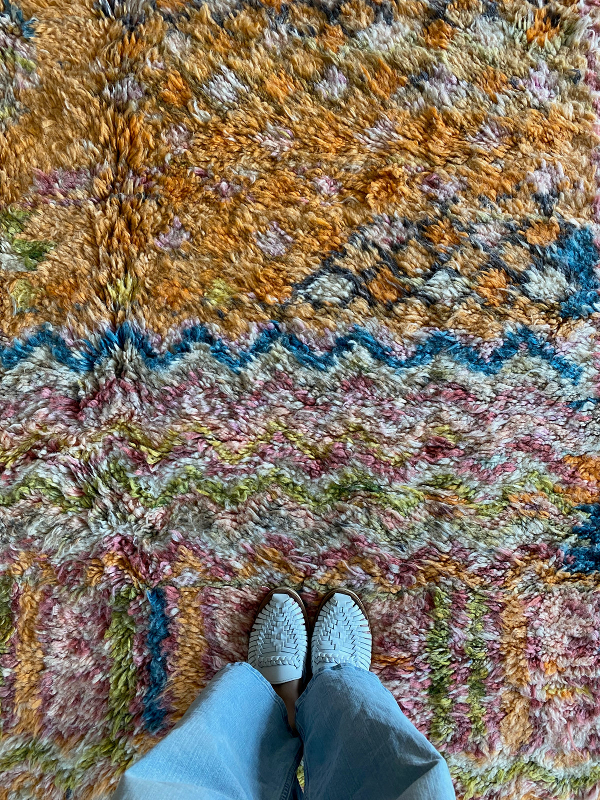 Tapis Beni Ouarain coloré (1290) 292x203cm - Flower Fields Orange