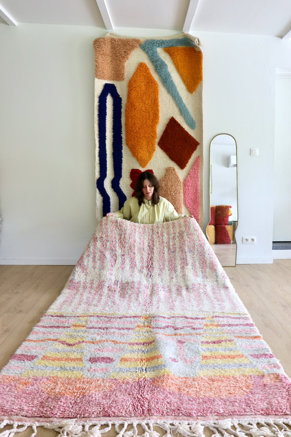 Tapis Beni Ouarain coloré (1249) 256x158cm - Pyramids at Sunrise
