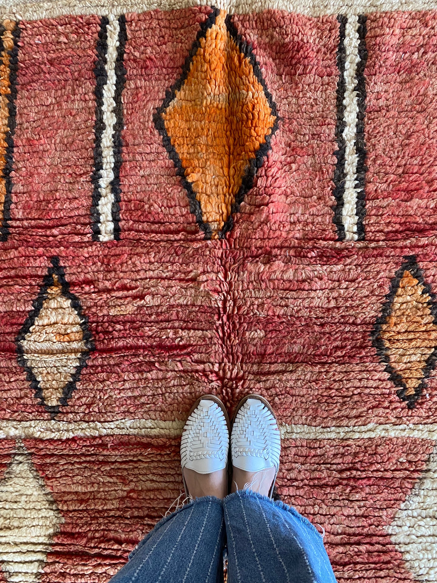Tapis Boujaad coloré (1266) 249x149 - Terra