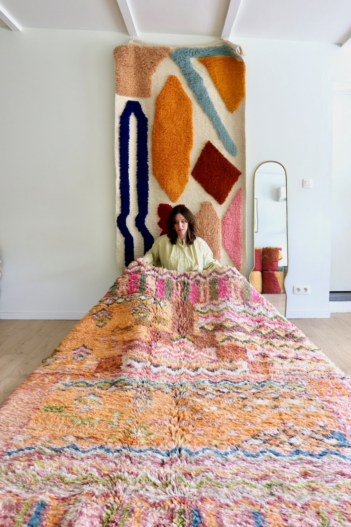 Tapis Beni Ouarain coloré (1290) 292x203cm - Flower Fields Orange