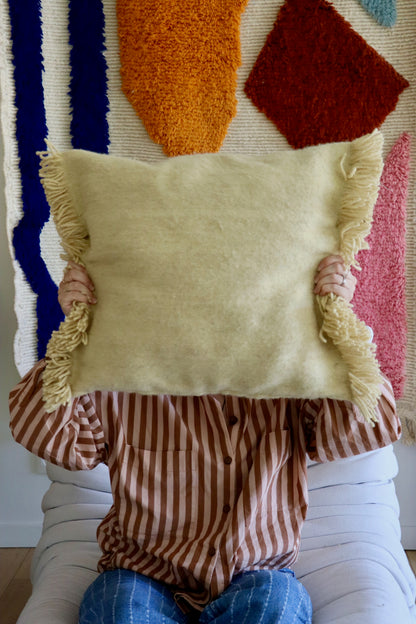 Marokkaans wollen kussen met kwastjes - Blauw/roze/oranje/geel/terracotta