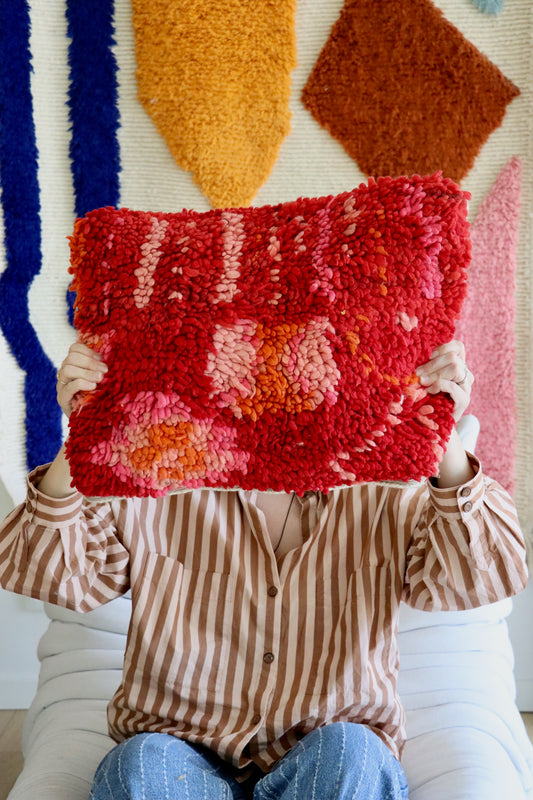 Moroccan Wool Cushion red - 40x50cm