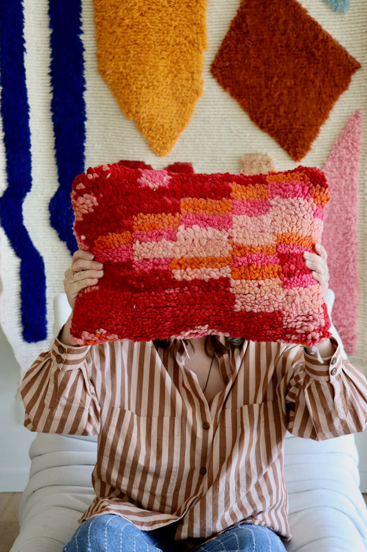 Moroccan Wool Cushion red - 45x30cm