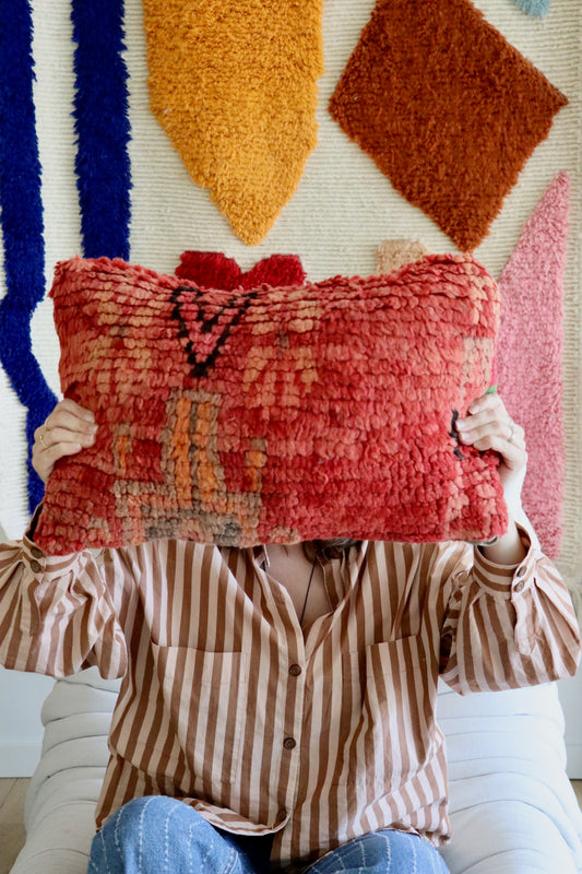Moroccan Wool Cushion red - 50x30cm