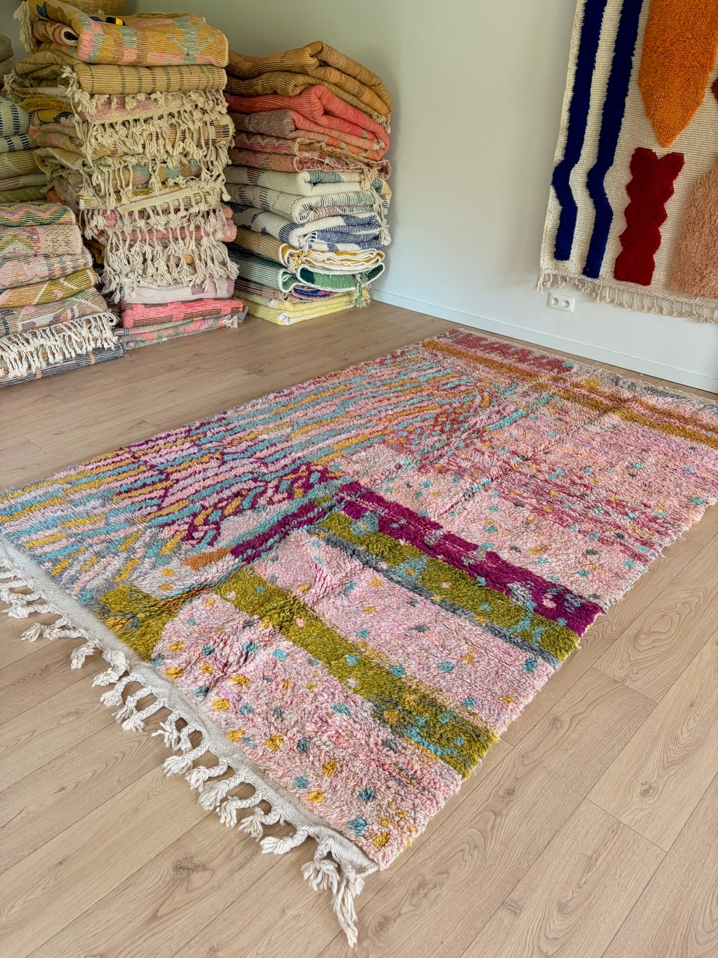 Beni Ouarain Moroccan Colorful Rug (1237) 307x197cm - Nap in the garden