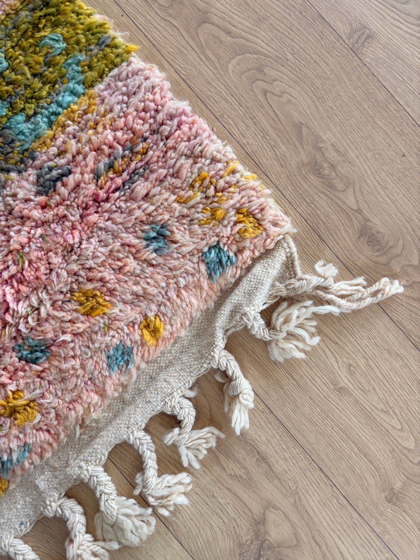 Beni Ouarain Moroccan Colorful Rug (1237) 307x197cm - Nap in the garden
