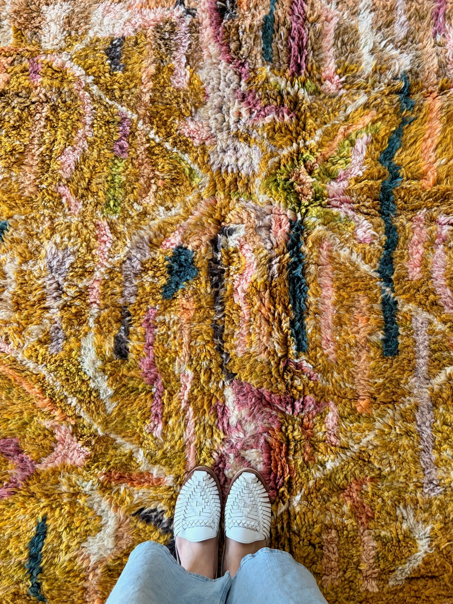 Beni Ouarain Moroccan Colorful Rug (1235) 304x213cm - Chartreuse