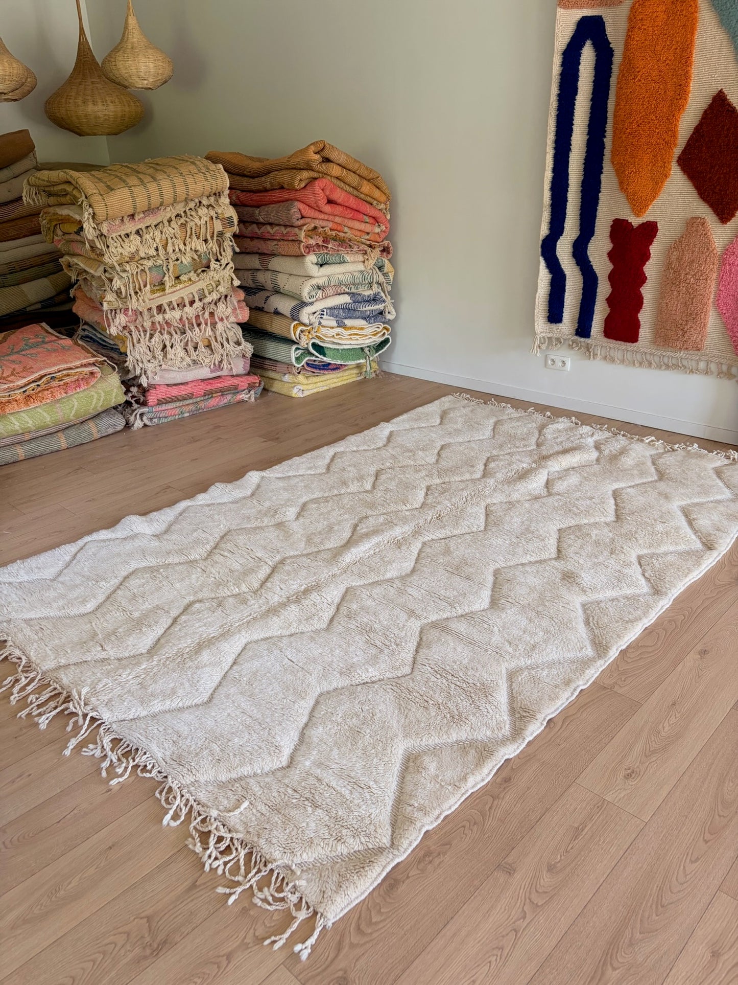 Mrirt Moroccan Rug (1233) 308x207cm - White Sand