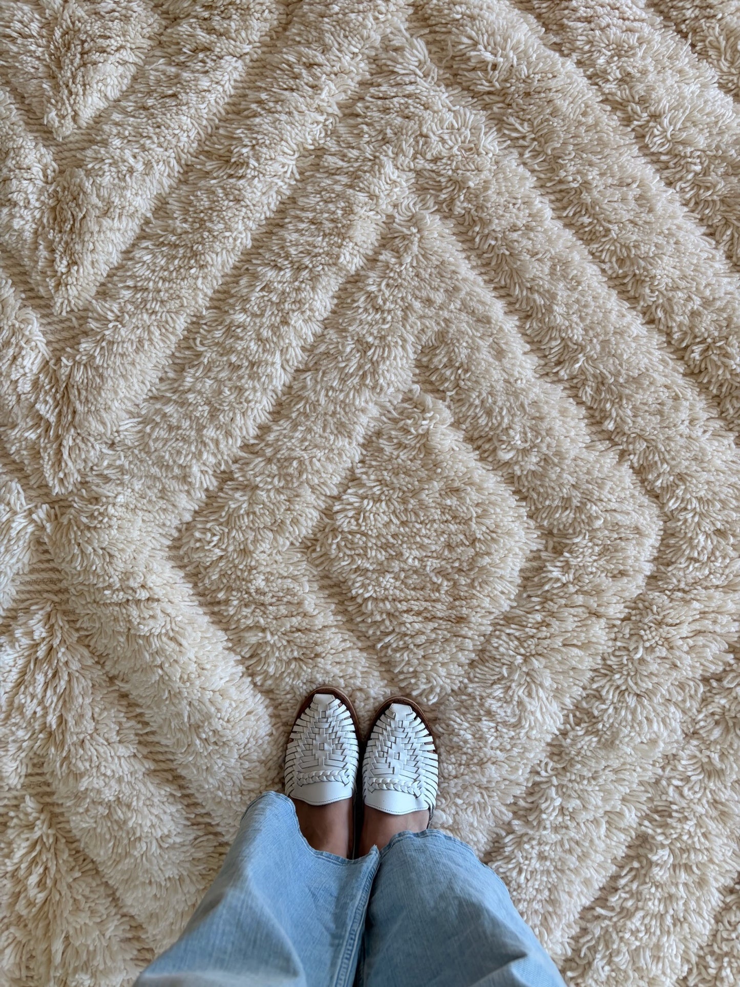 Beni Ouarain Moroccan Rug (1225) 302x199cm - Milk
