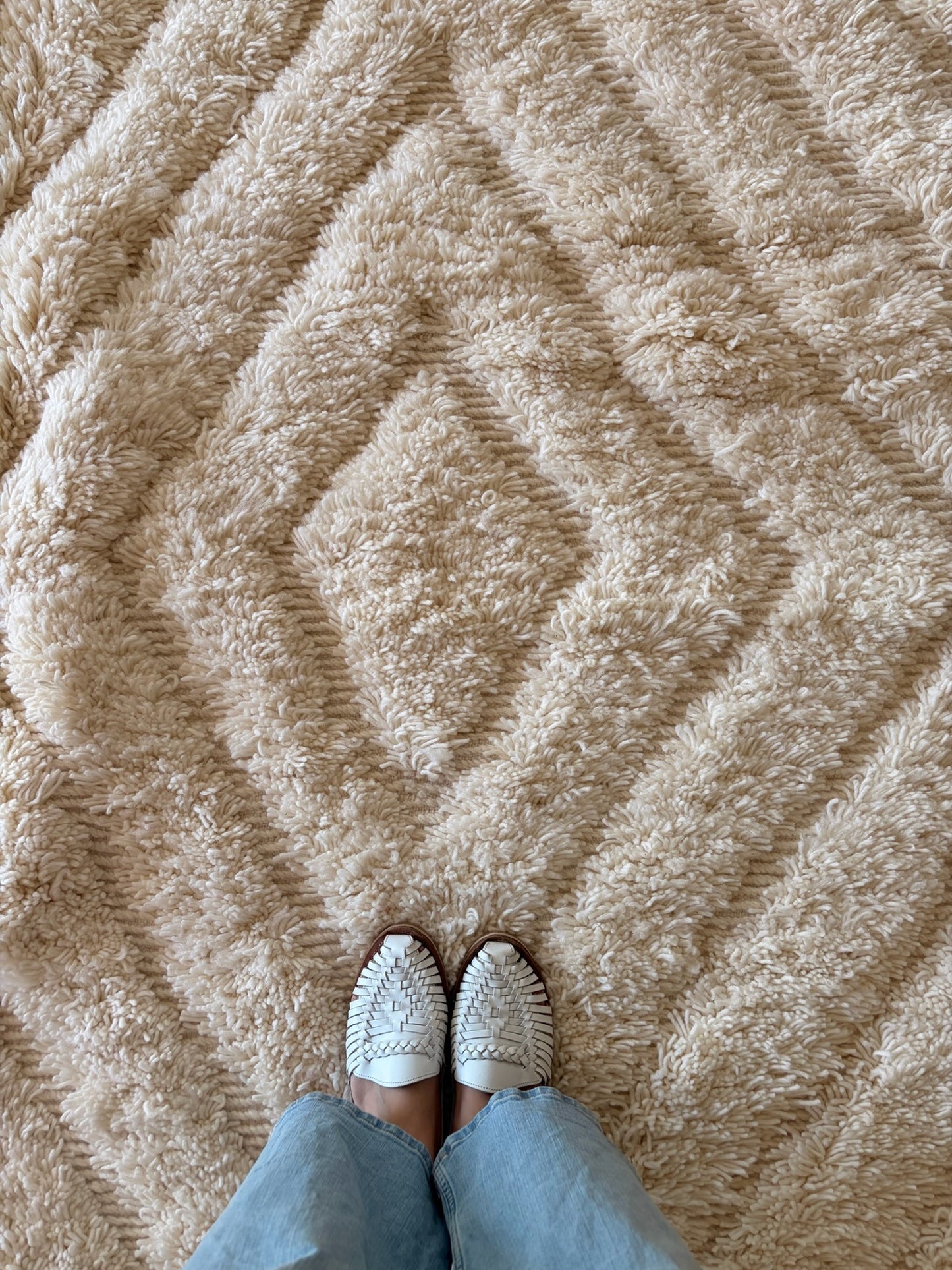 Beni Ouarain Moroccan Rug (1225) 302x199cm - Milk