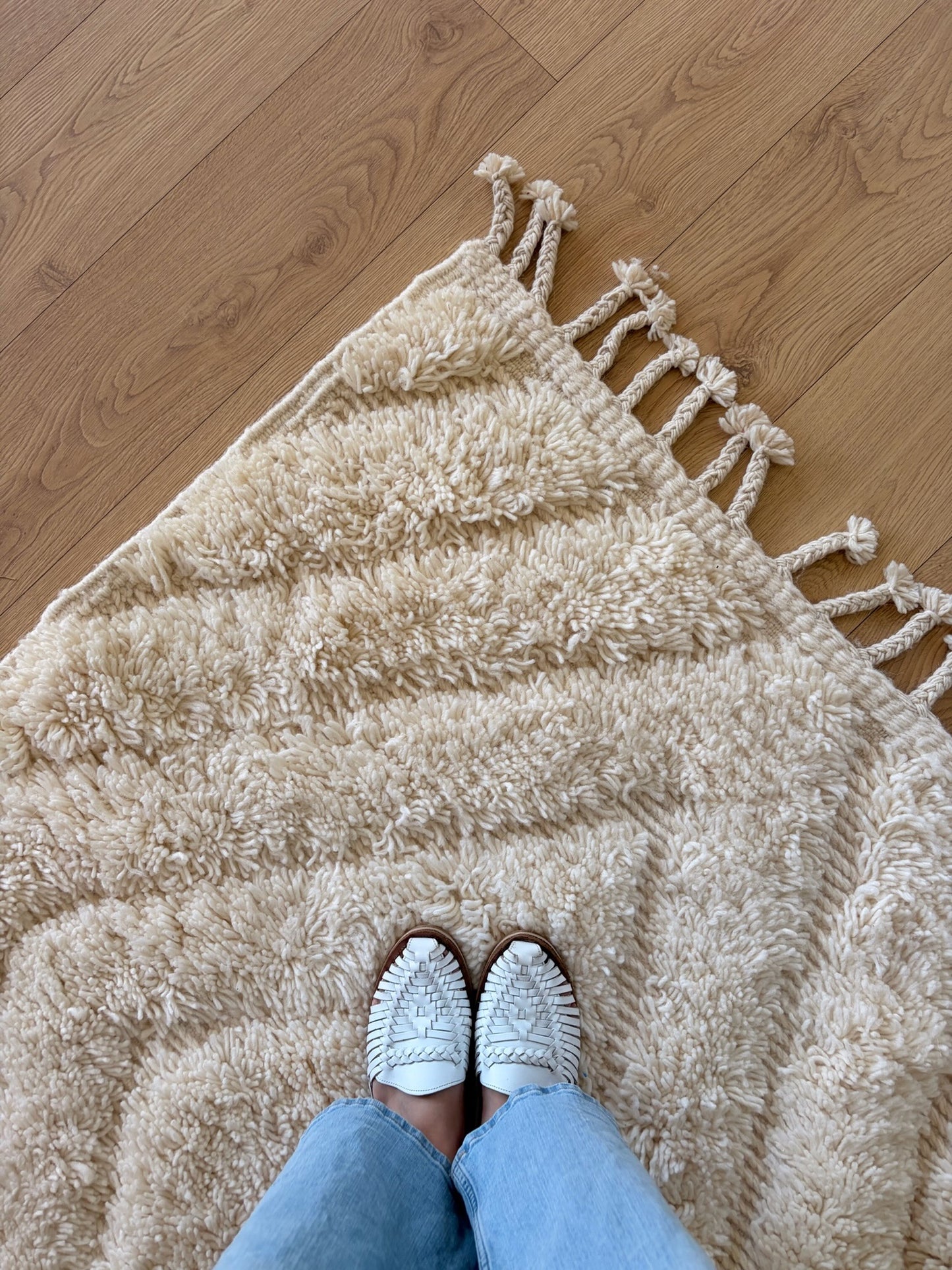 Beni Ouarain Moroccan Rug (1225) 302x199cm - Milk