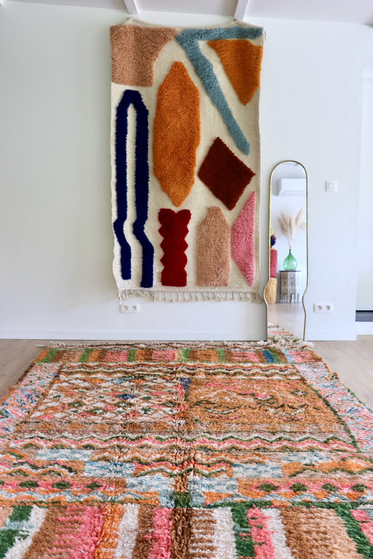 Tapis Beni Ouarain coloré (1293) 302x205cm - Flower Fields Brown