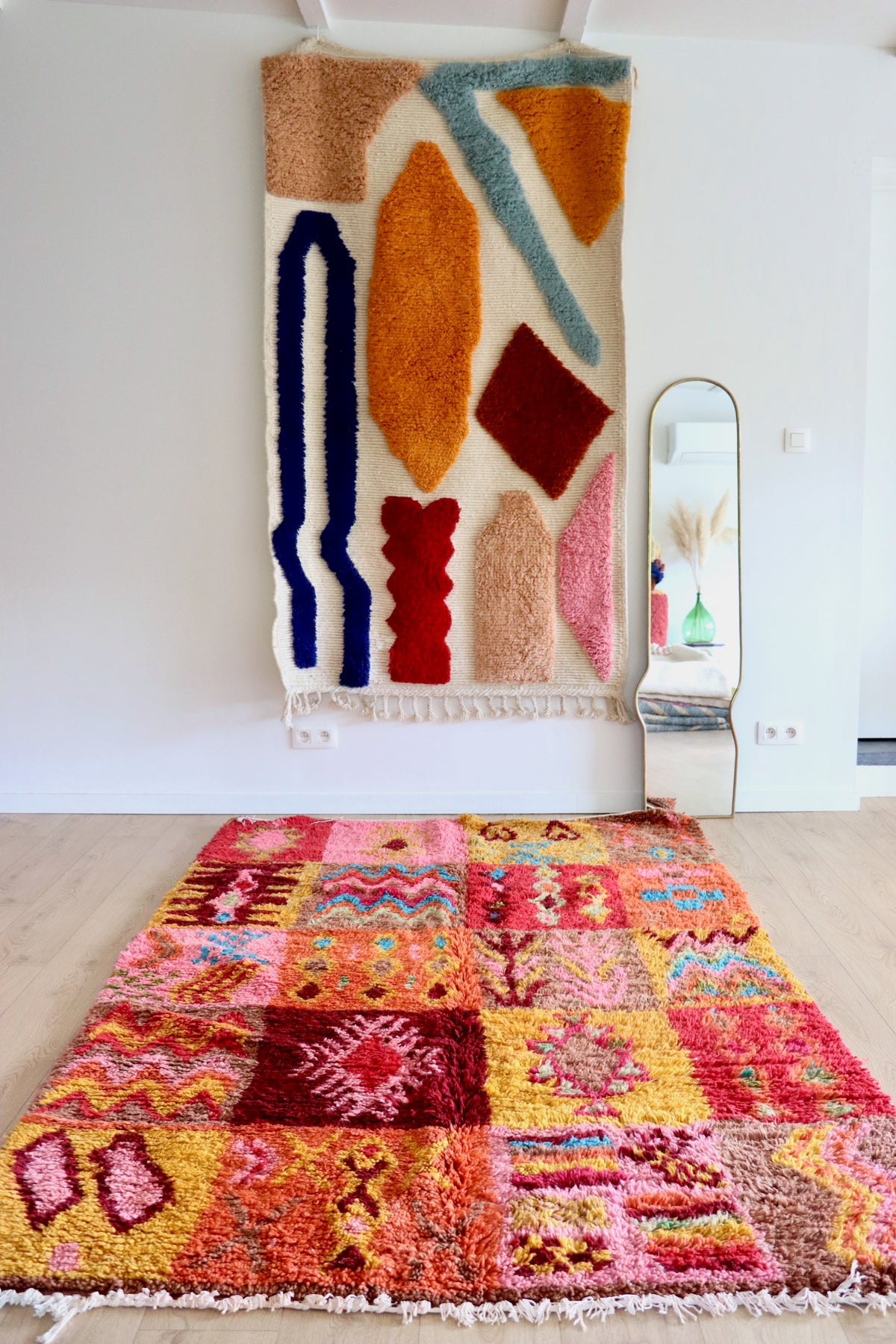 Boujaad Moroccan Colorful Rug (1268) 263x157 - Playground