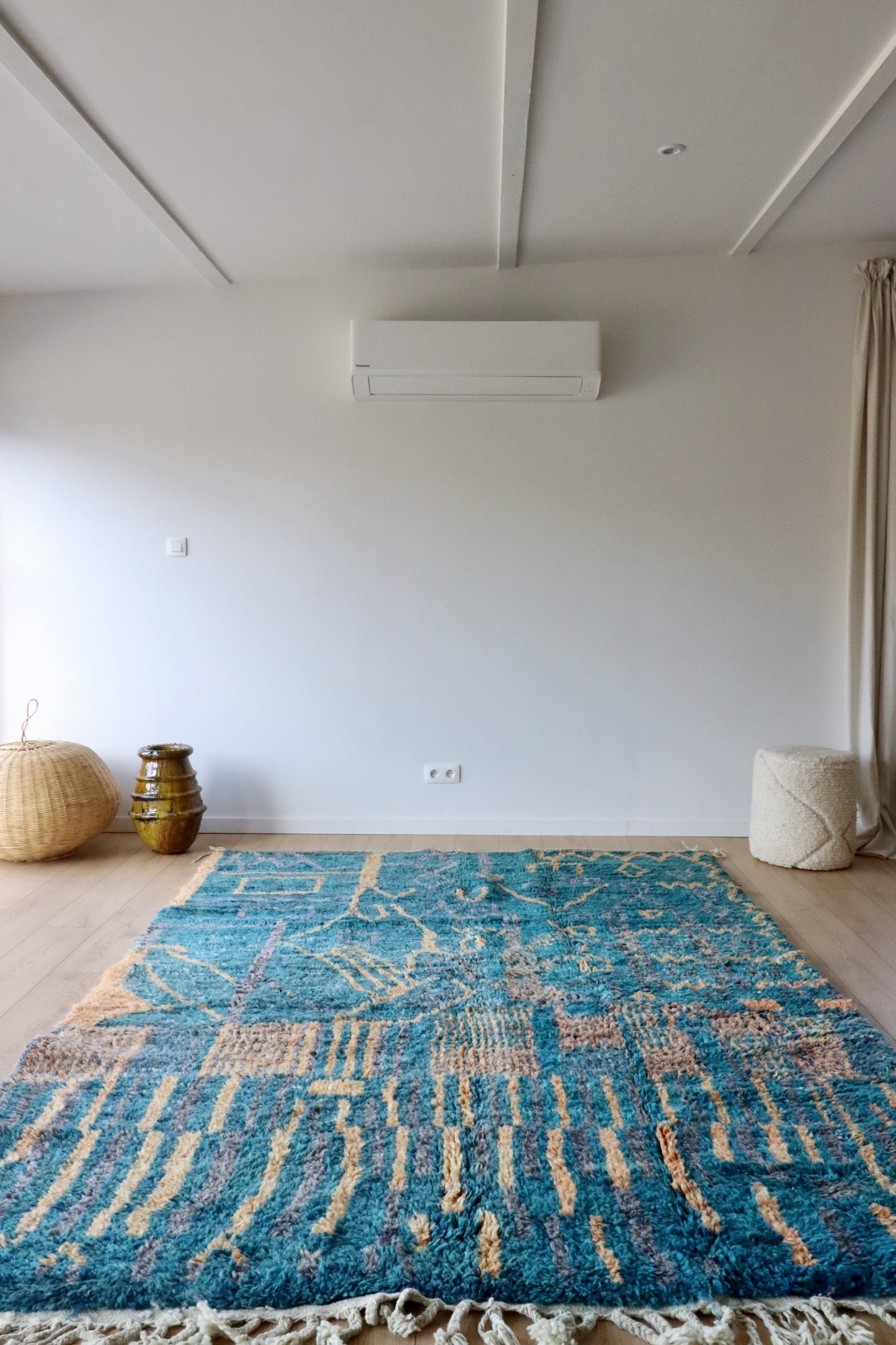 Beni Ouarain Moroccan Colorful Rug (866) 283x202cm - Essaouira