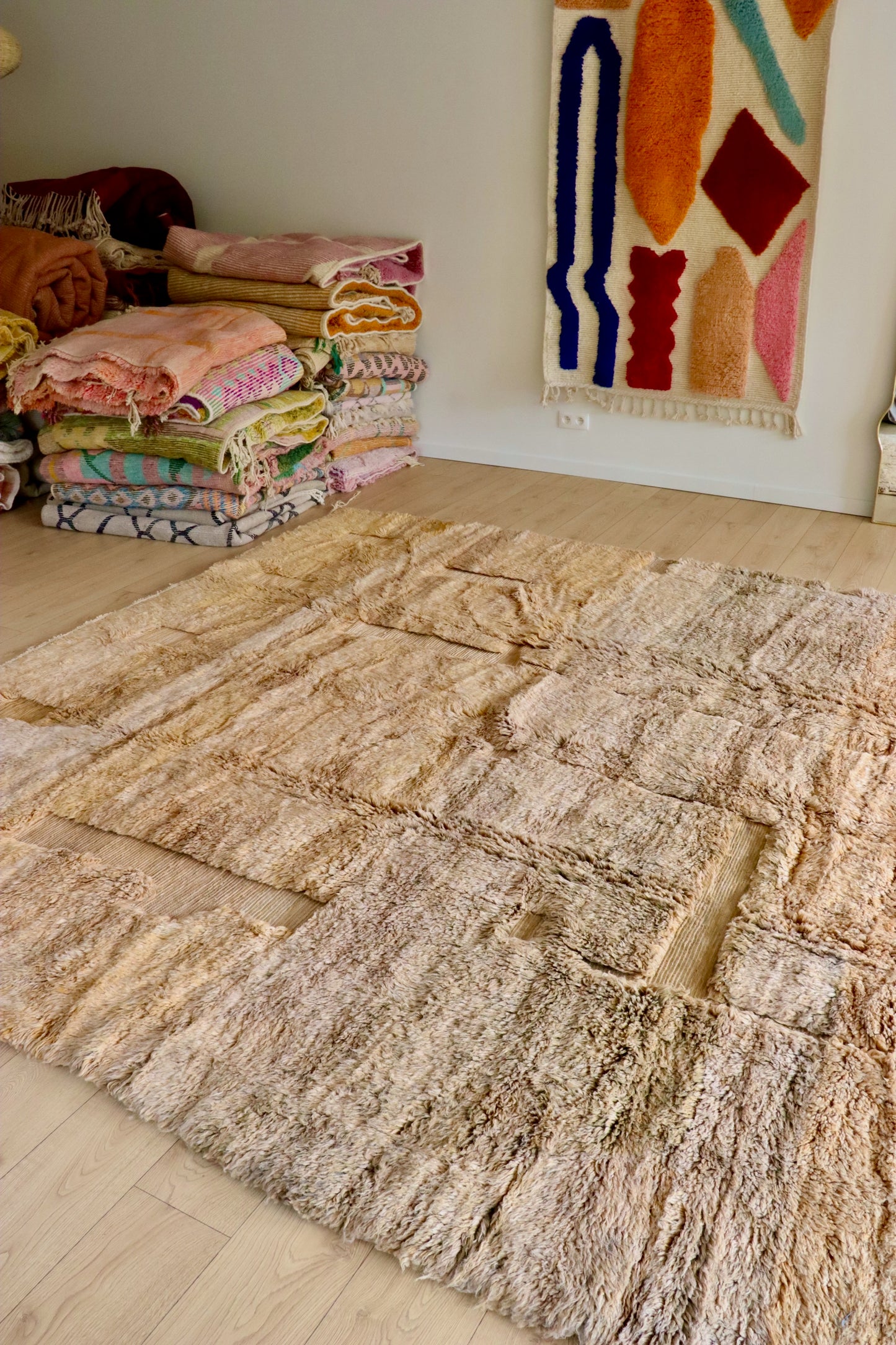 Beni Ouarain Moroccan Colorful Rug (937) 390x307cm - Roma