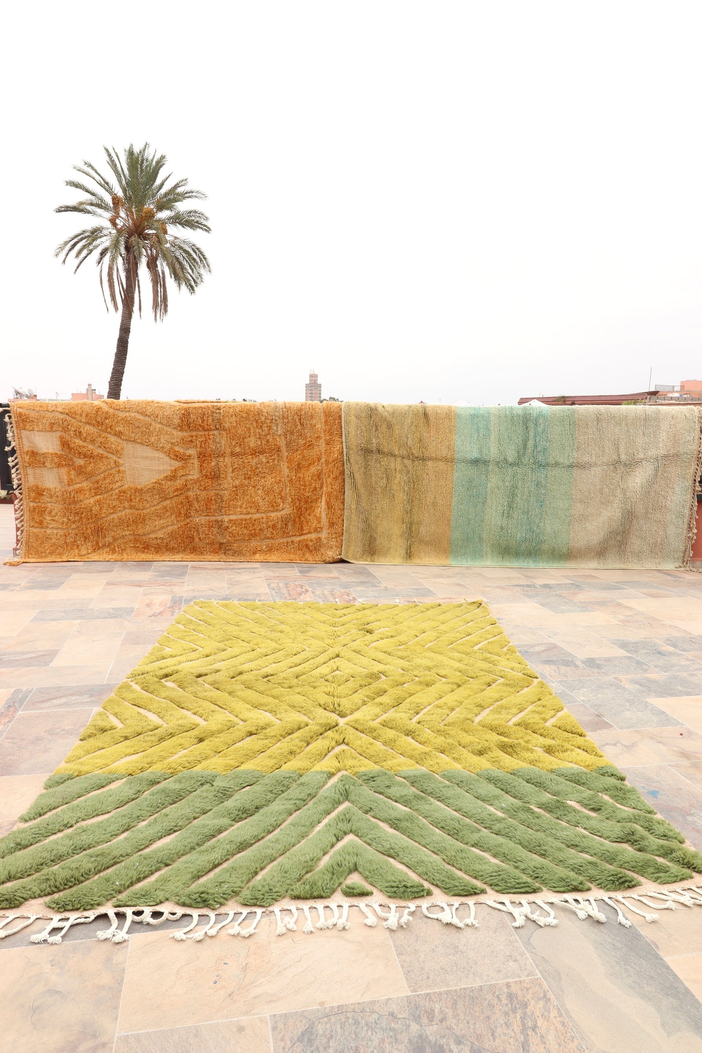 Tapis Beni Ouarain coloré (661) 314x198cm - Forest green