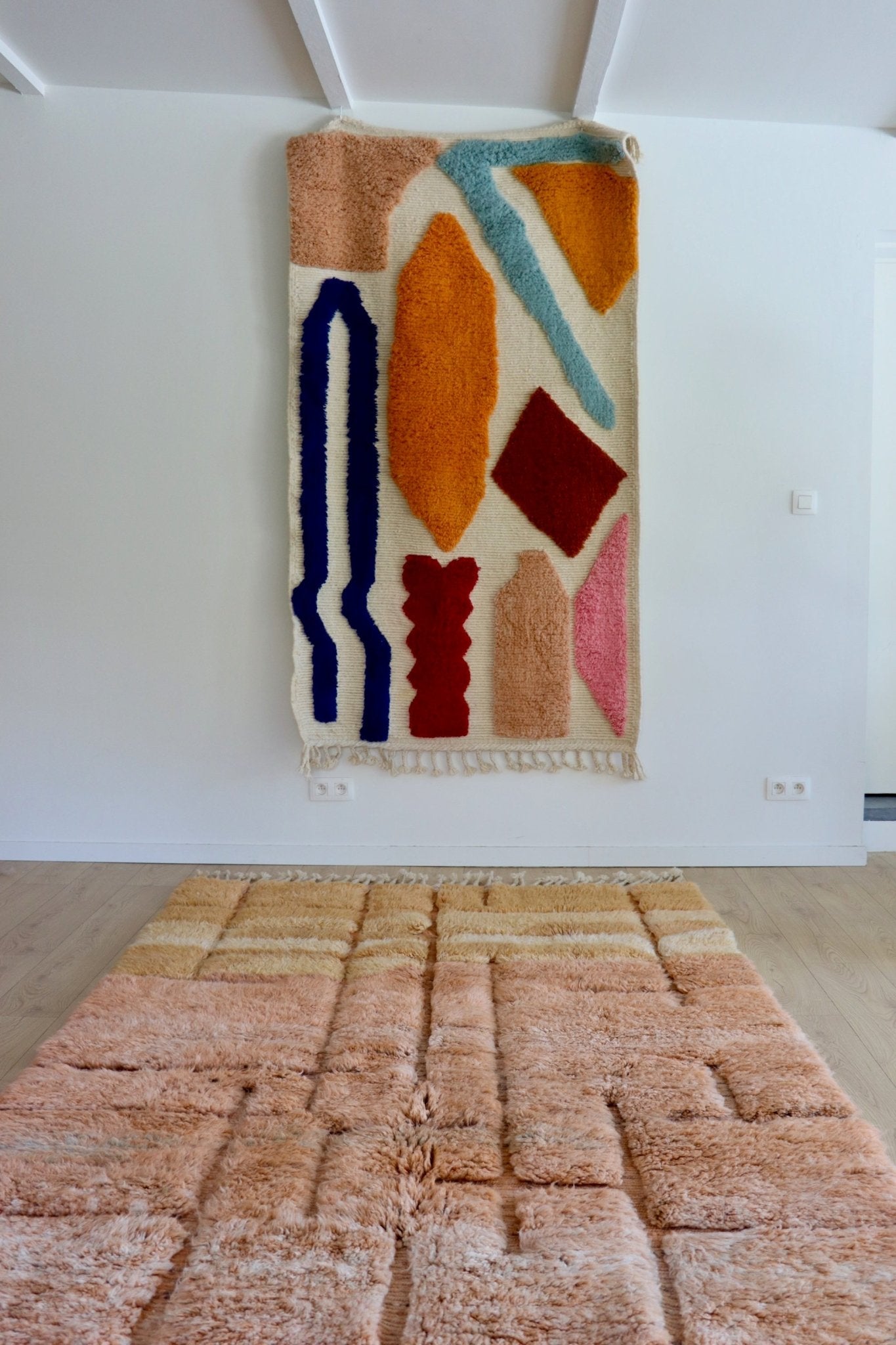 Beni Ouarain Moroccan Colorful Rug (1038) 256x169cm - Warmth - Tree of Colors