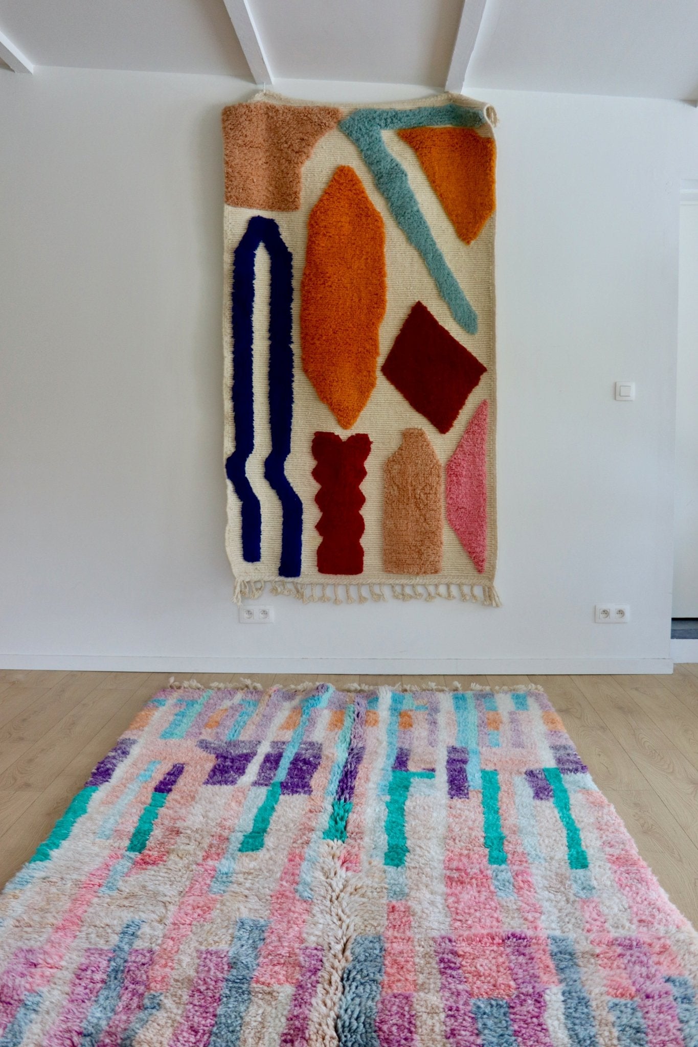 Beni Ouarain Moroccan Colorful Rug (1043) 250x161cm - Noelle - Tree of Colors