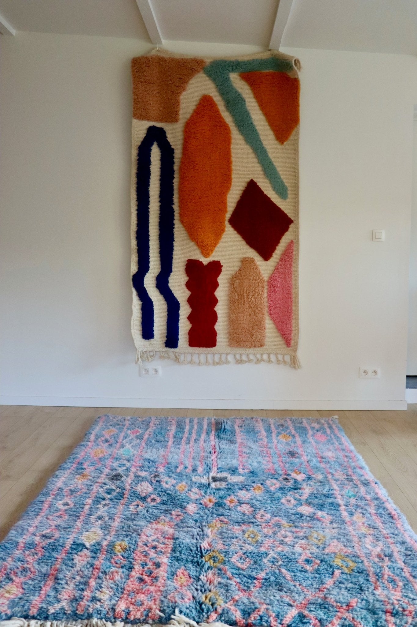 Beni Ouarain Moroccan Colorful Rug (1047) 242x162cm - Soft blue - Tree of Colors