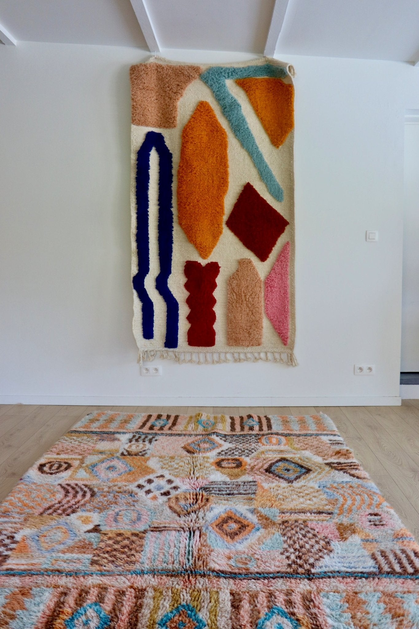 Beni Ouarain Moroccan Colorful Rug (1053) 261x174cm - The 70s - Tree of Colors