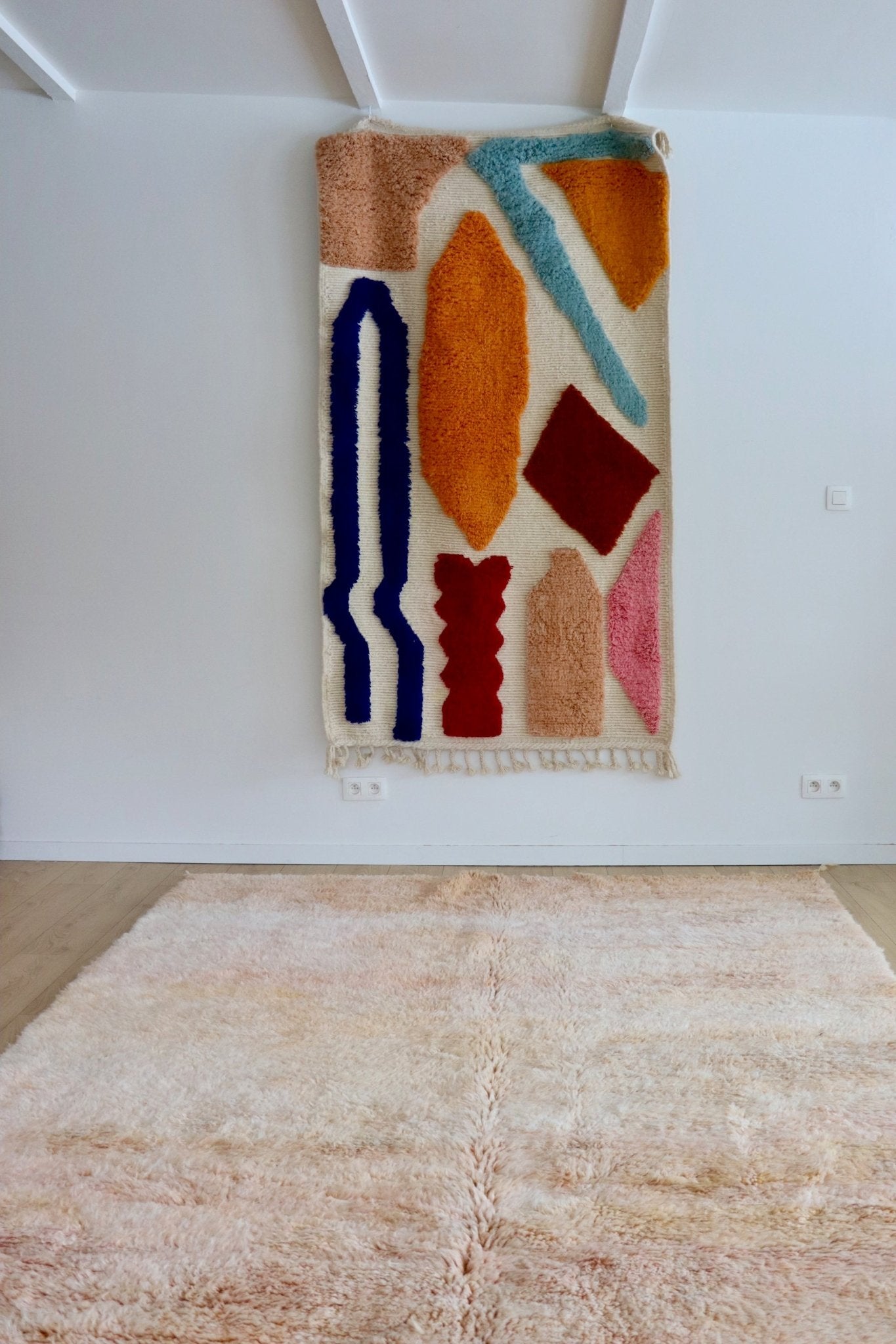 Beni Ouarain Moroccan Colorful Rug (1063) 280x212cm - Romantic flight - Tree of Colors