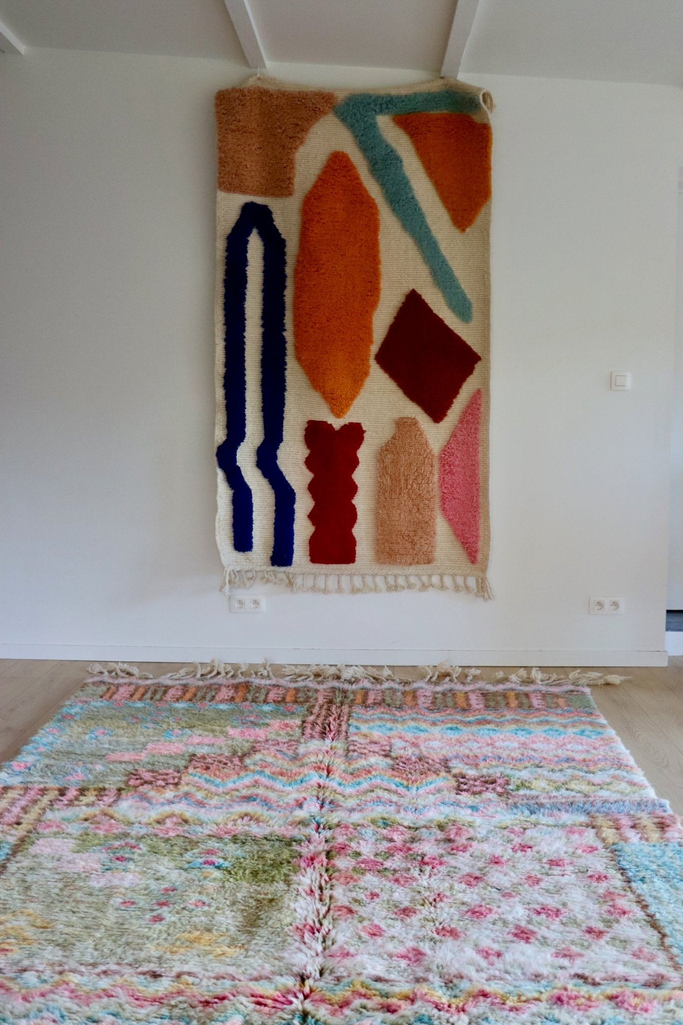 Beni Ouarain Moroccan Colorful Rug (1065) 299x197cm - Poppy Field - Tree of Colors
