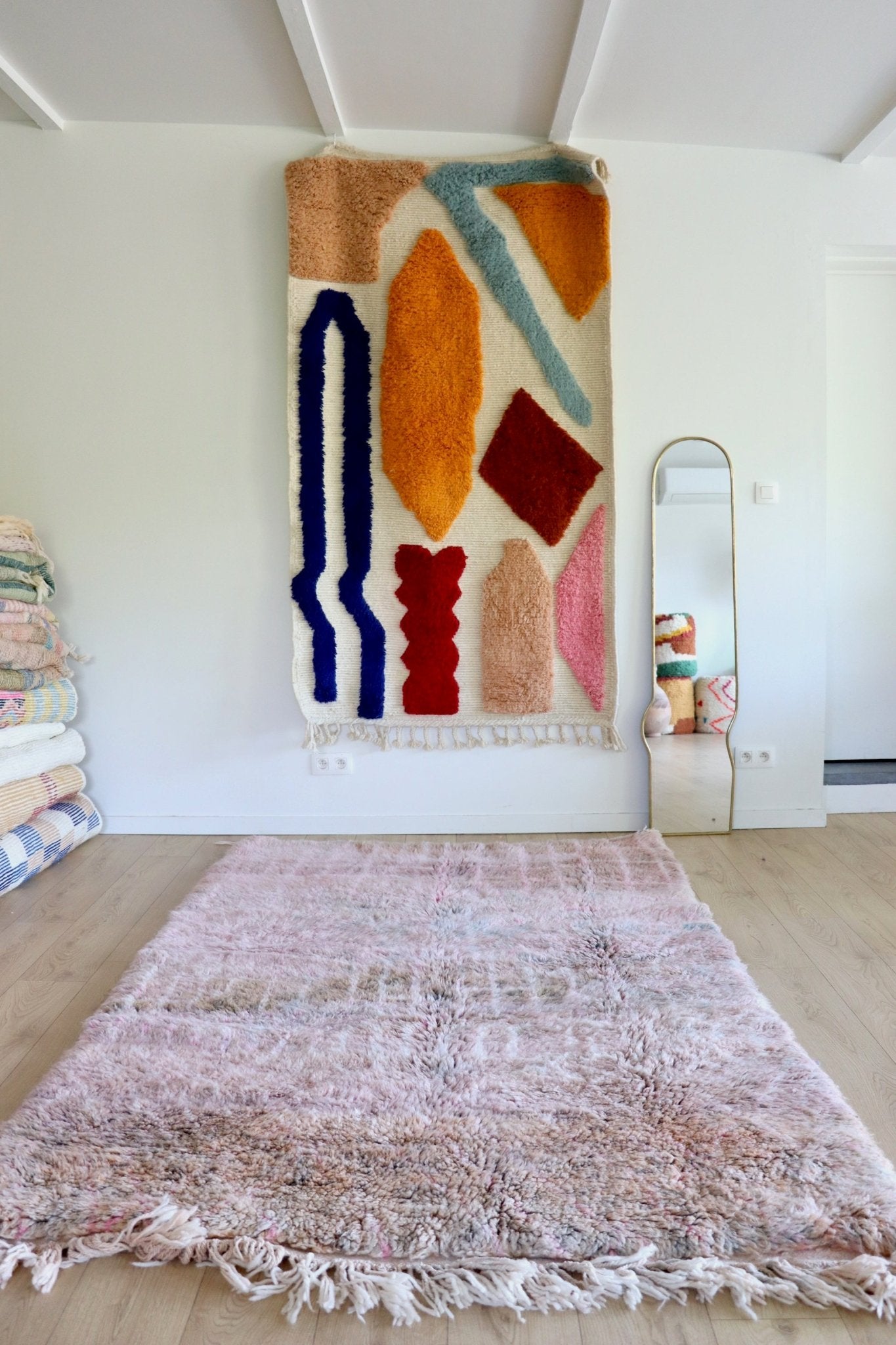 Beni Ouarain Moroccan Colorful Rug (1096) 244x164cm - Lilac - Tree of Colors