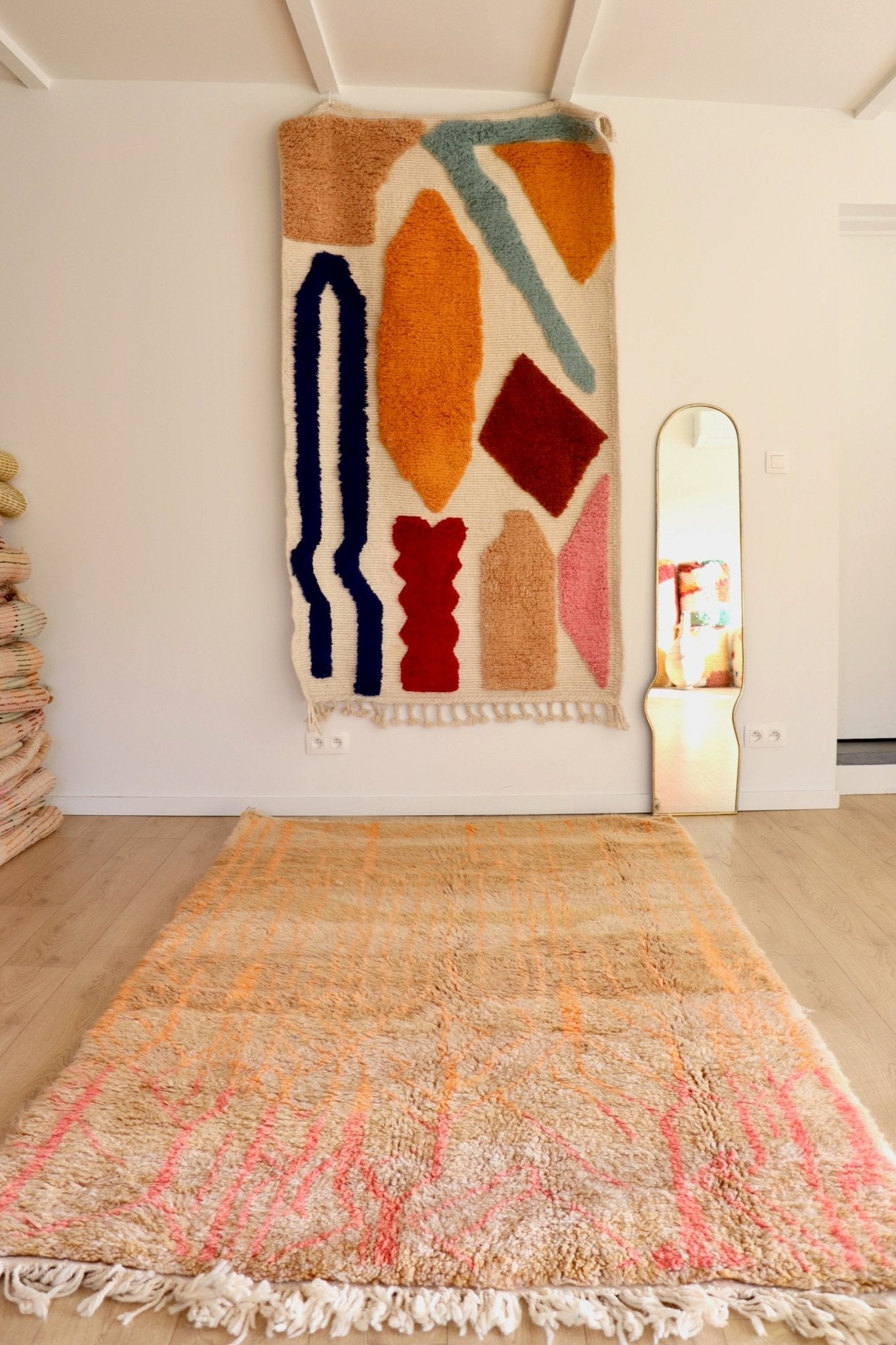 Beni Ouarain Moroccan Colorful Rug (1100) 257x157cm - Pink Flow - Tree of Colors