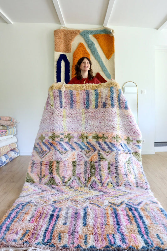 Beni Ouarain Moroccan Colorful Rug (1102) 253x158cm - Pastel Pink - Tree of Colors