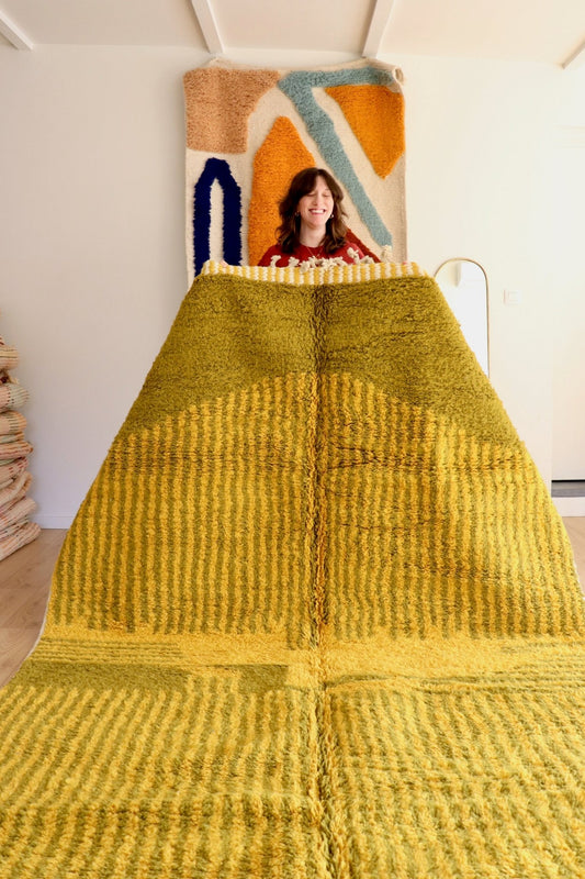 Beni Ouarain Moroccan Colorful Rug (1128) 298x204cm - Olive Oil - Tree of Colors