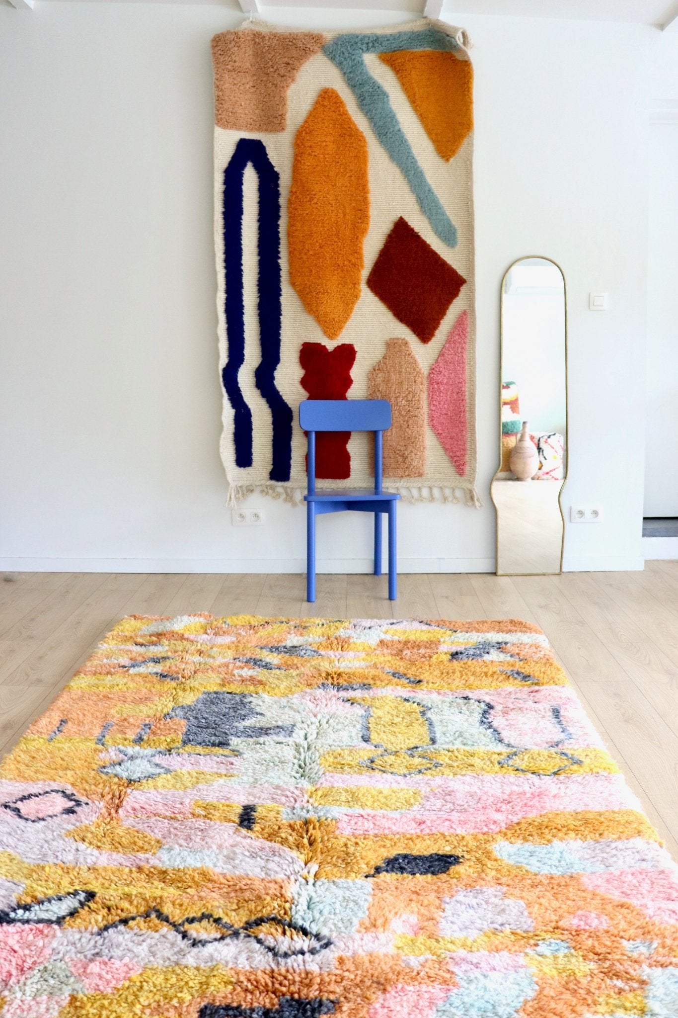 Beni Ouarain Moroccan Colorful Rug (1149) 232x165cm - Apero Time - Tree of Colors