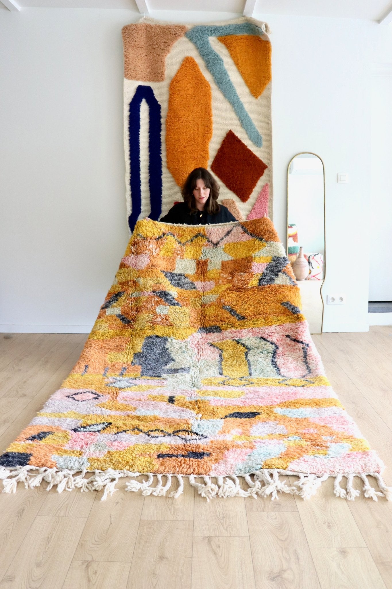 Beni Ouarain Moroccan Colorful Rug (1149) 232x165cm - Apero Time - Tree of Colors