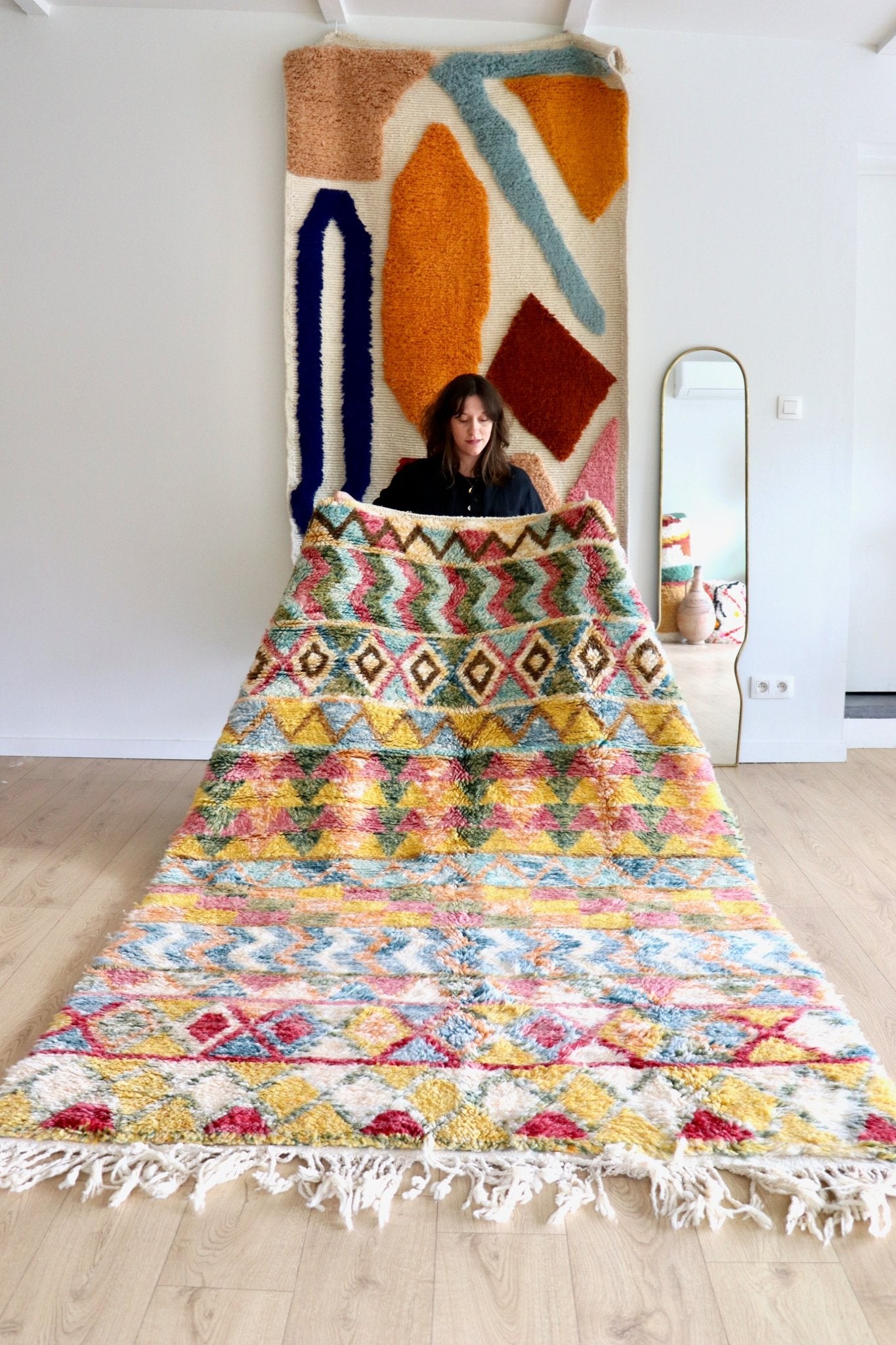 Beni Ouarain Moroccan Colorful Rug (1157) 242x155cm - Joy - Tree of Colors