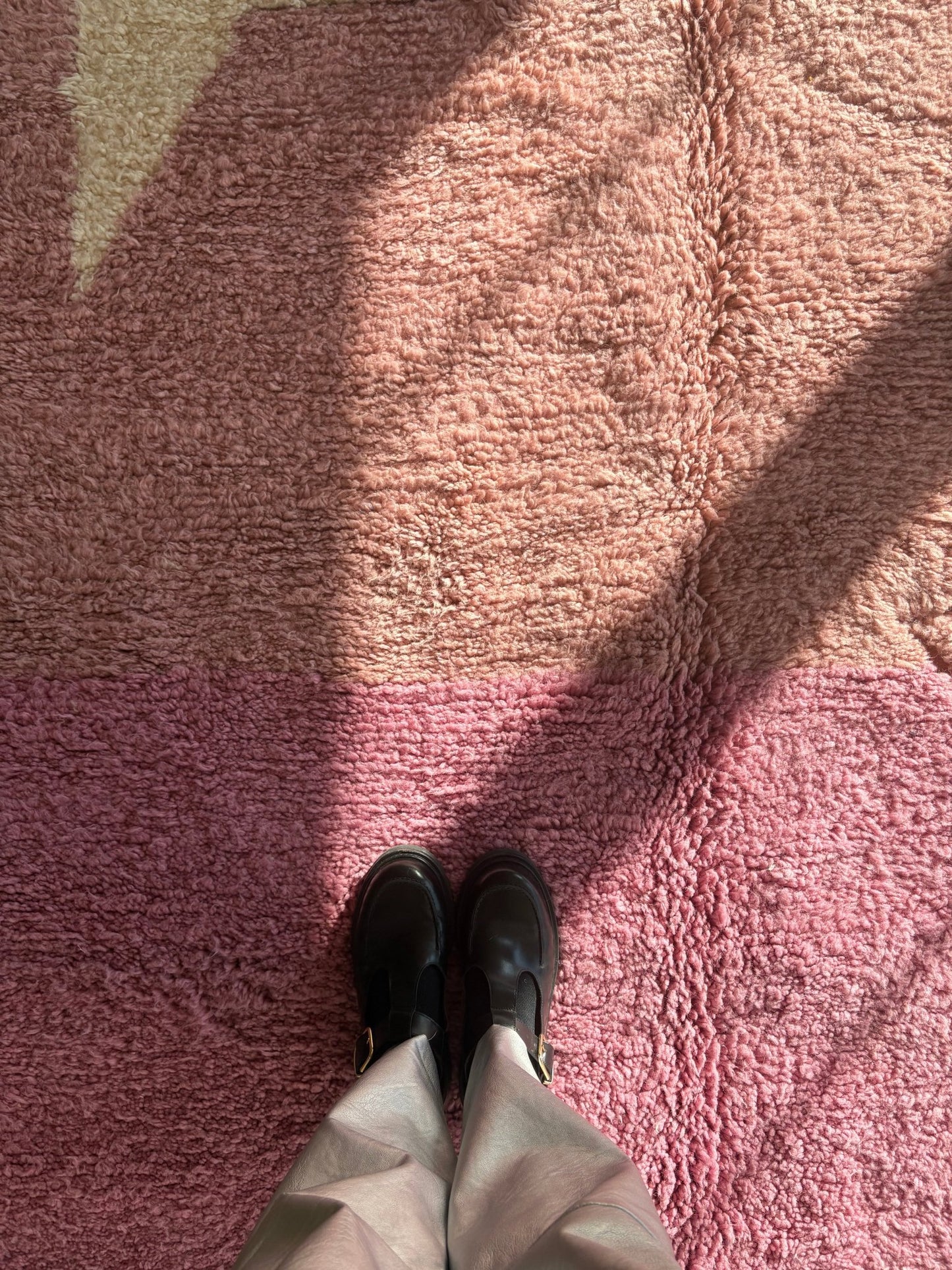 Beni Ouarain Moroccan Colorful Rug (808) 239x155cm - Lavender - Tree of Colors