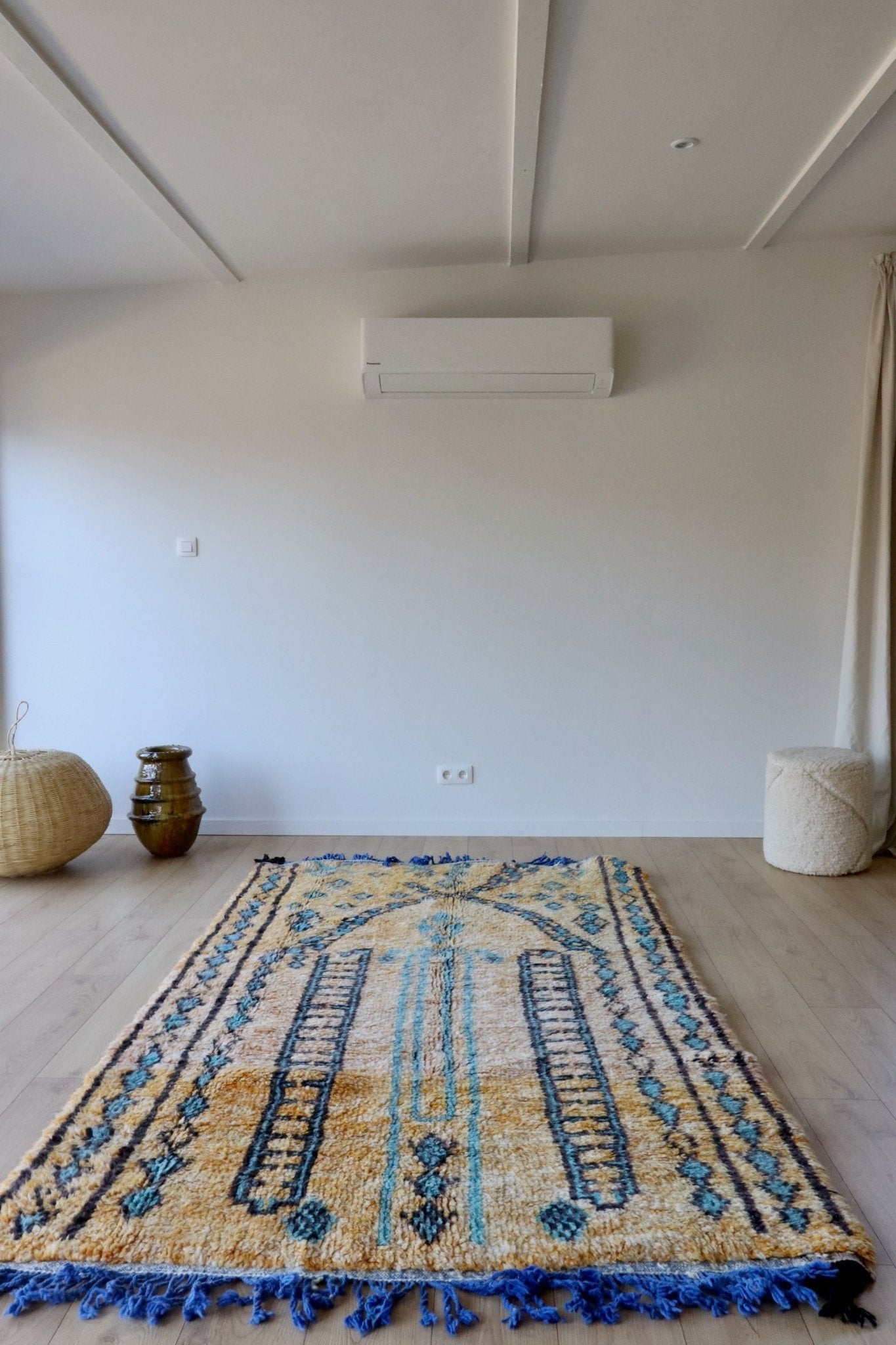 Beni Ouarain Moroccan Colorful Rug (883) 257x152cm - India - Tree of Colors