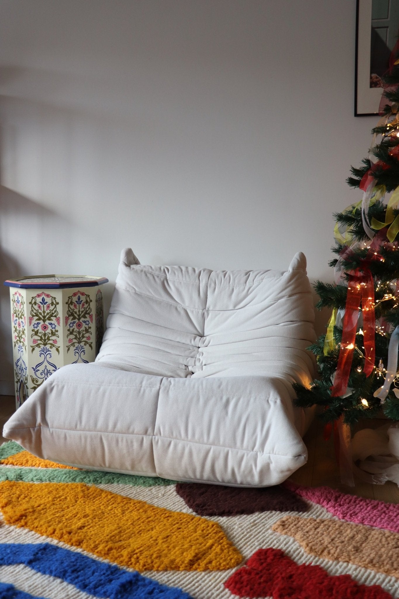 Handpainted coffe table - Tree of Colors