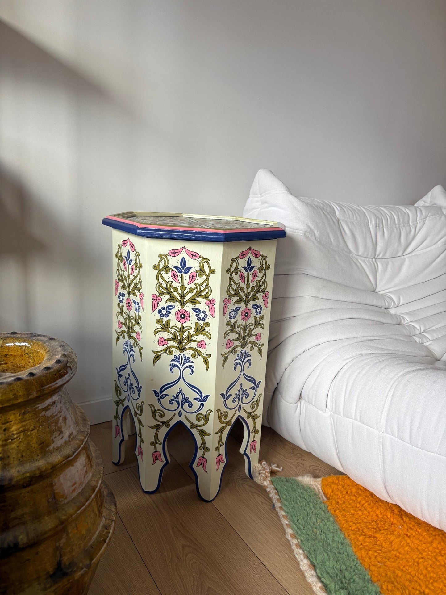 Handpainted coffe table - Tree of Colors