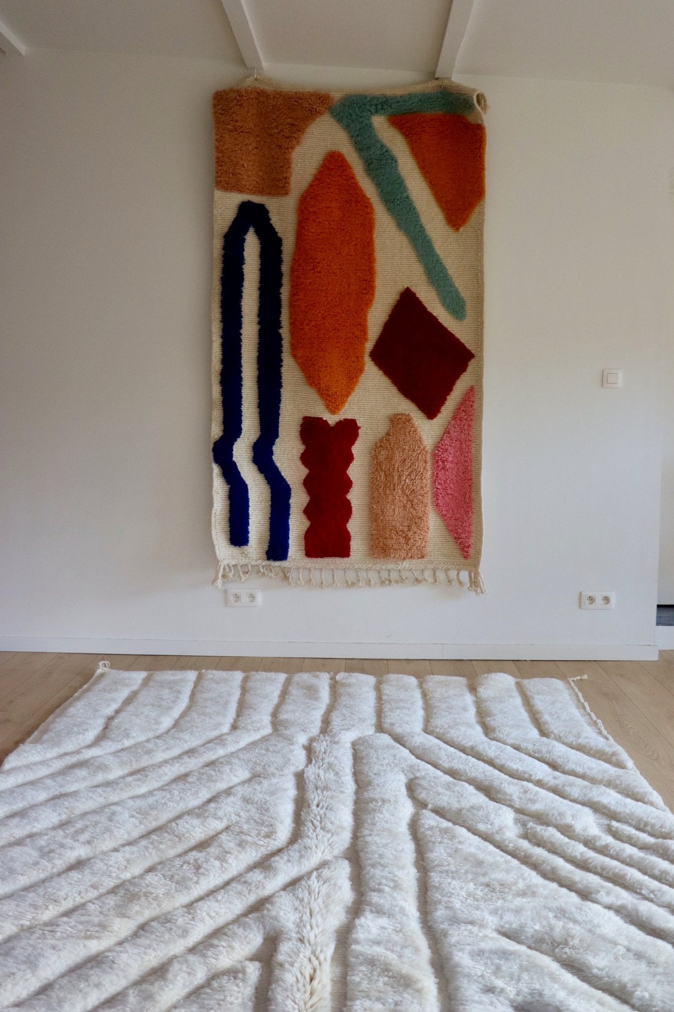 Mrirt Moroccan Rug (1068) 293x201cm - Ligthning - Tree of Colors