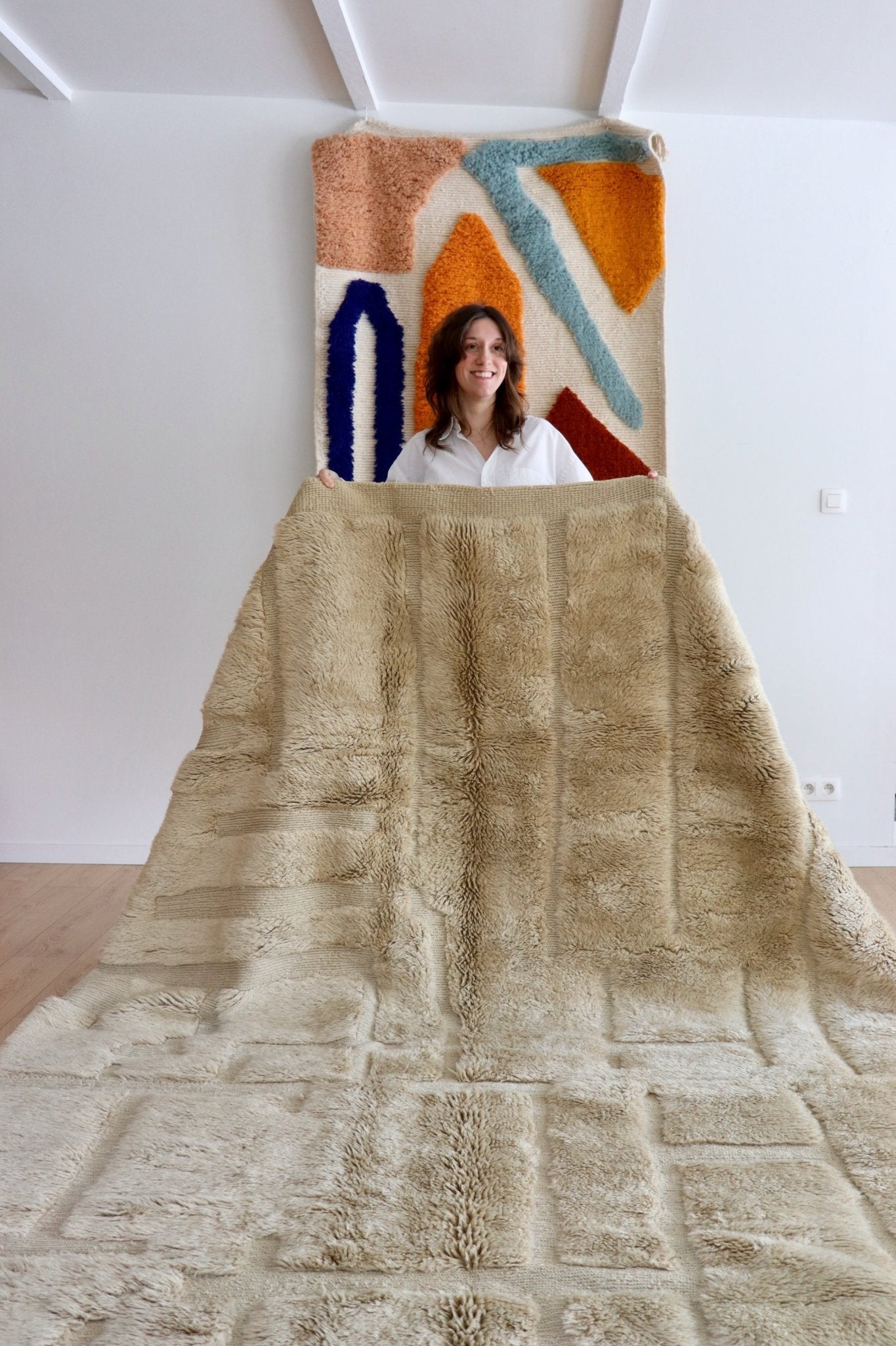 Mrirt Moroccan Rug (1073) 307x218cm - Old White - Tree of Colors