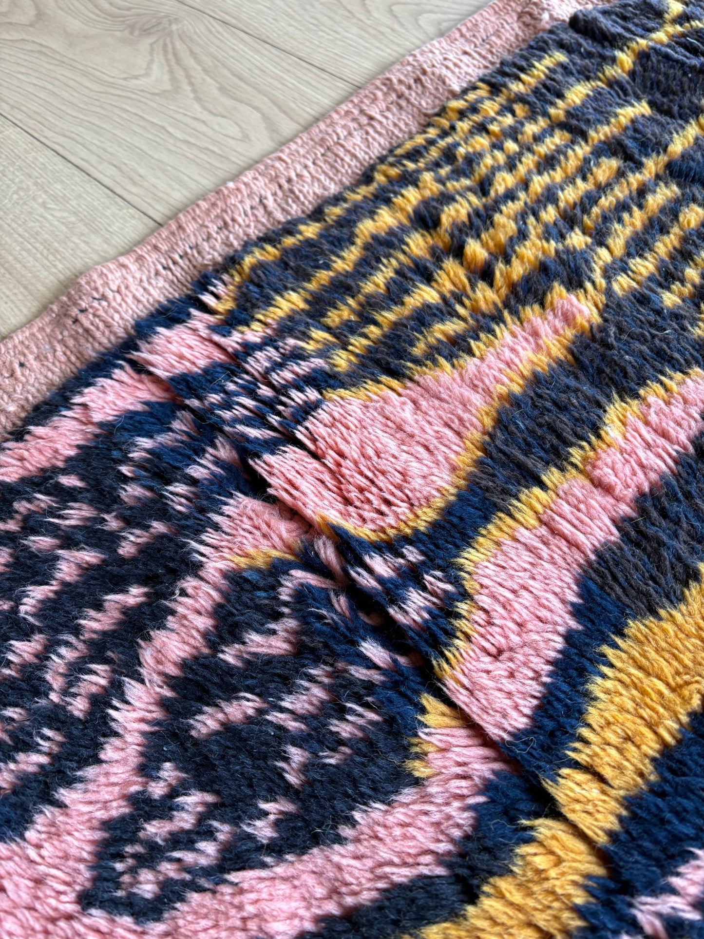 Mrirt Moroccan Rug (886) 259x169cm - City lights - Tree of Colors