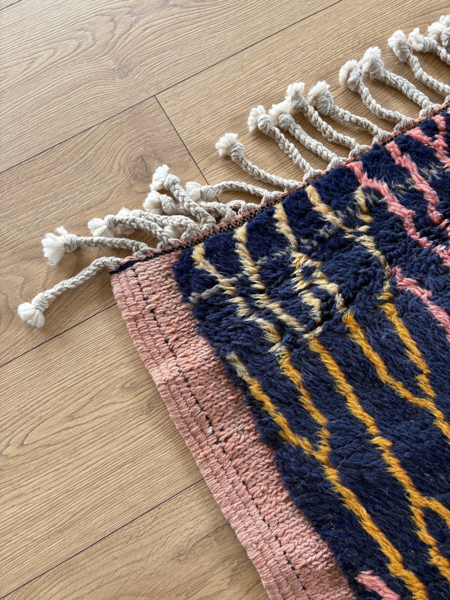 Mrirt Moroccan Rug (886) 259x169cm - City lights - Tree of Colors