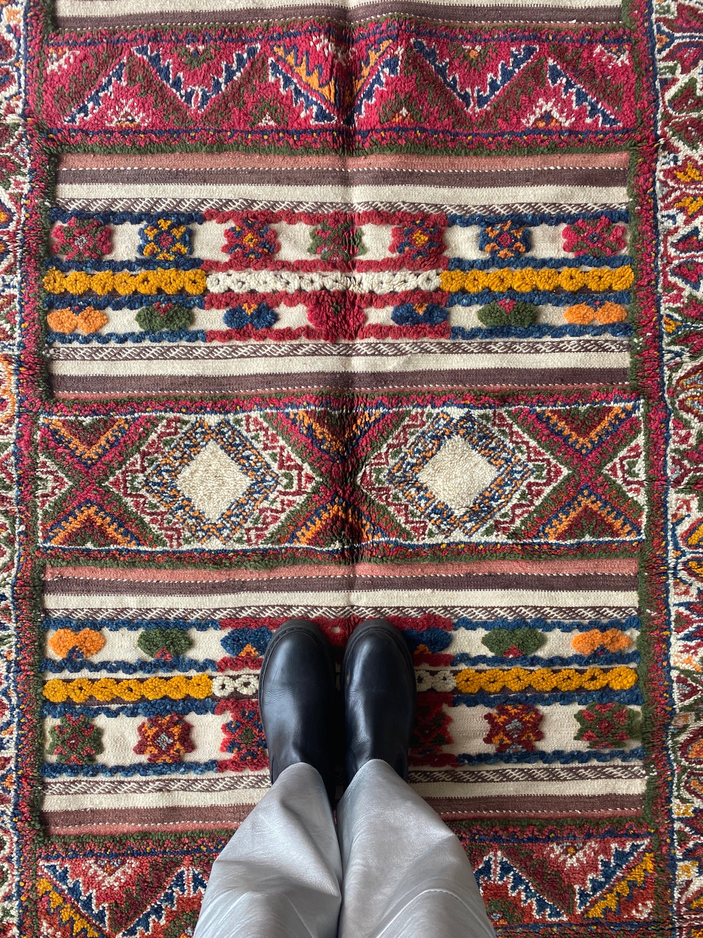 Tapis Tazenakht (278) coloré en laine tissé à la main au Maroc 200x108cm